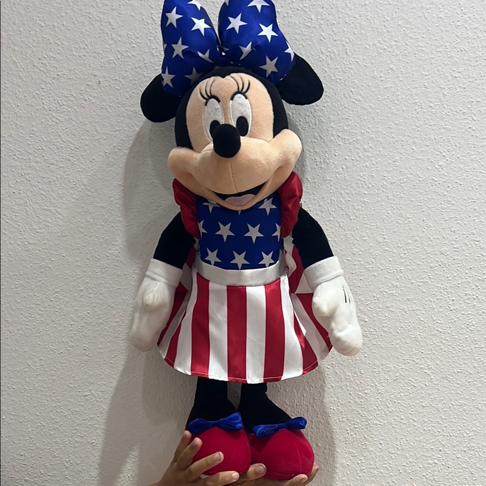Patriotic Minnie Mouse Plush Toy